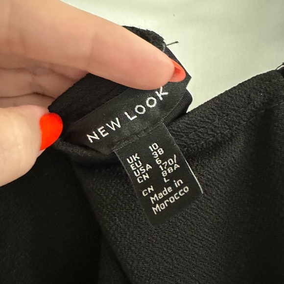 New Look Puffer Black Dress - Picture 2 of 2